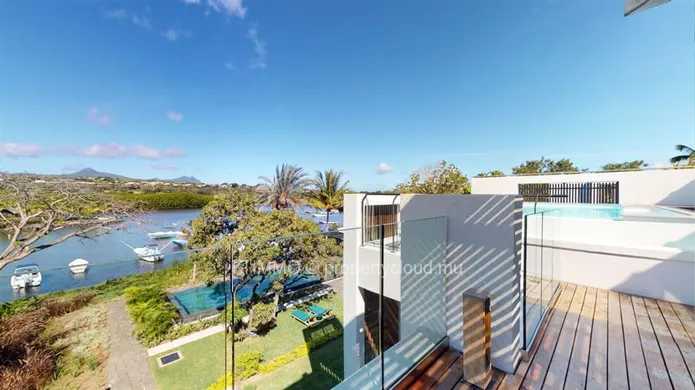 For Sale: Unique Waterfront Brand New Luxury Penthouse(Accessible To Foreigners)