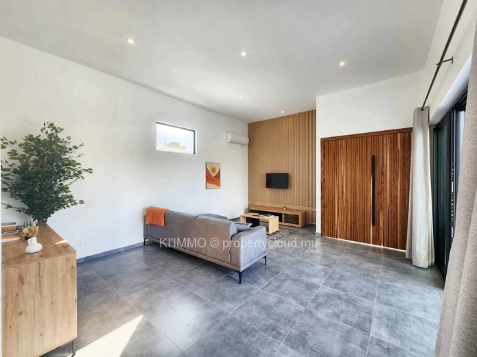 For Sale: Brand New Luxury Villa In Pereybere