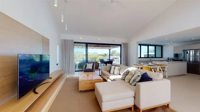 For Sale: Unique Waterfront Brand New Luxury Penthouse(Accessible To Foreigners)