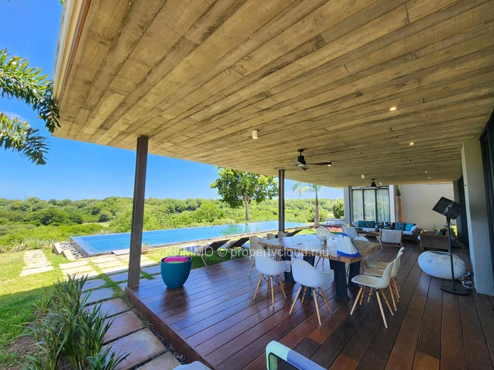 For Sale: Luxury 5-Bedrooms Villa With Panoramic Sea And Mountain Views