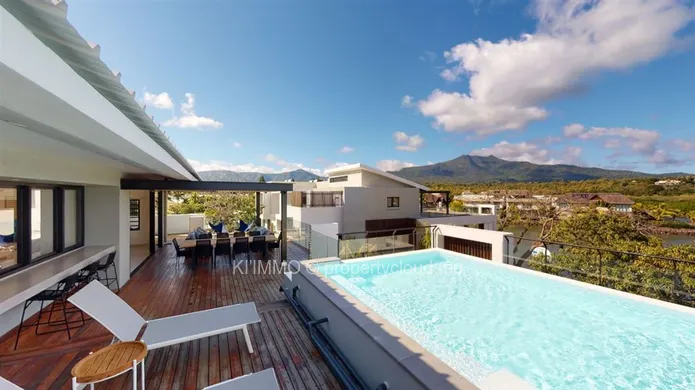 For Sale: Unique Waterfront Brand New Luxury Penthouse(Accessible To Foreigners)