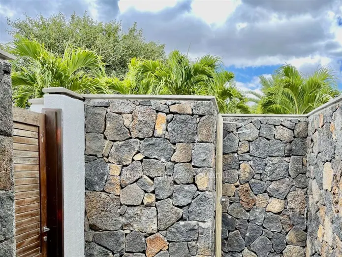 For Sale: 5-Beds Exclusive Villa In Tamarina Golf Estate