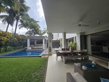 4 Bedroom Villa